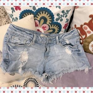 Vintage Boho Forever 21 Cut Off Distressed Ripped Denim Jean Shorts